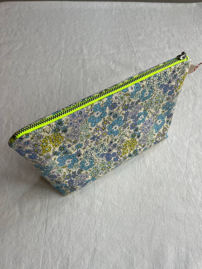 Kosmetiktasche Flowers – Blue