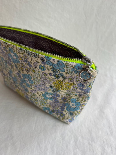 Kosmetiktasche Flowers – Blue