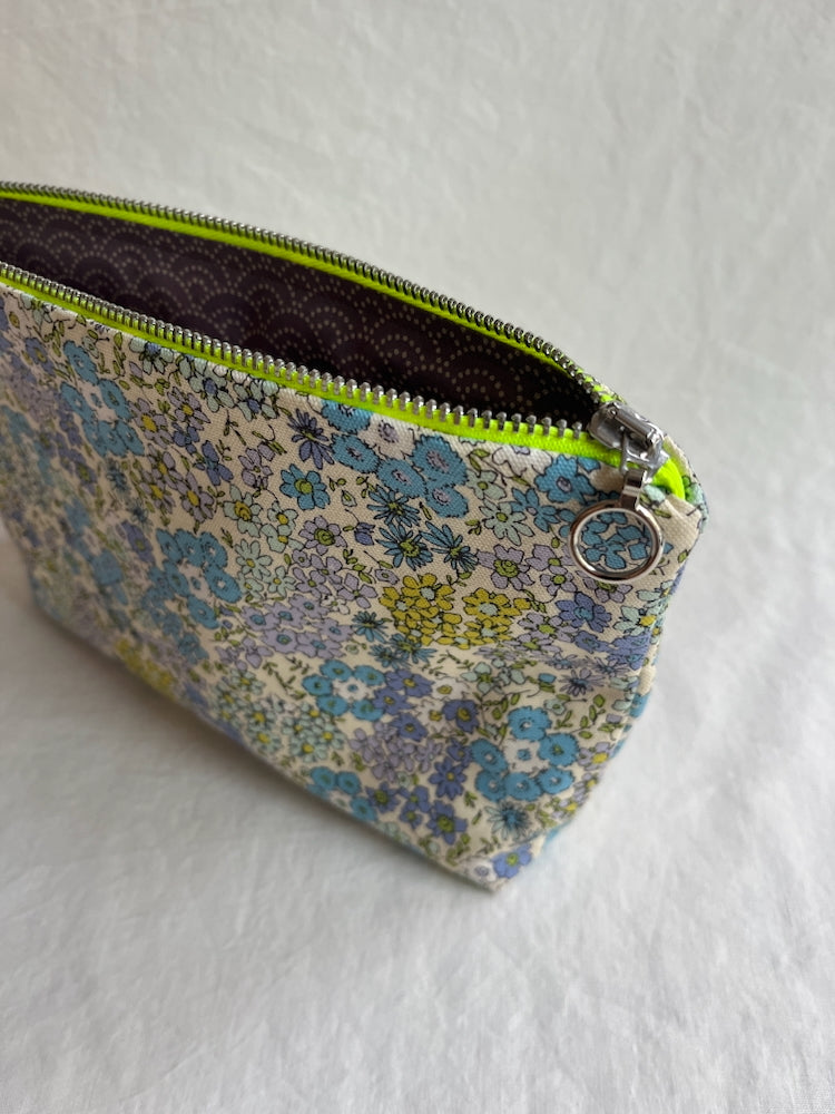 Kosmetiktasche Flowers – Blue