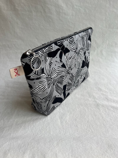 Kosmetiktasche Ribbon & Bows – Grey