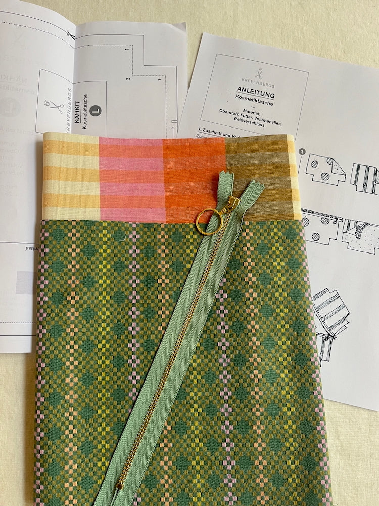 Nähkit – Kosmetiktasche L, Fableism Melon/Midsommar