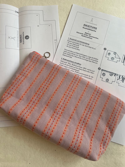 Nähkit – Kosmetiktasche L, Fableism Cobalt/Lavendel