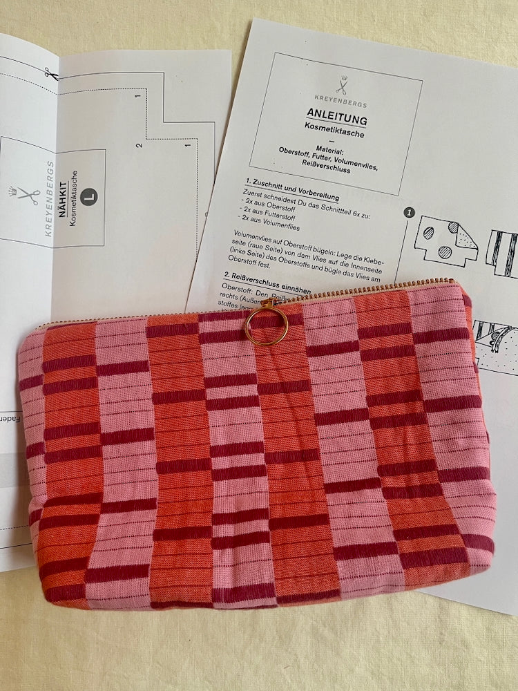 Nähkit – Kosmetiktasche L, Fableism Berry/Blackberry