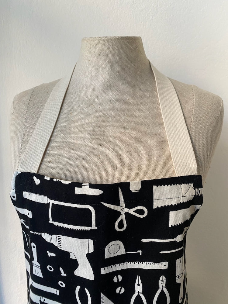 Schürze DIY – Schwarz