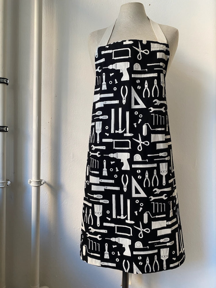 Schürze DIY – Schwarz