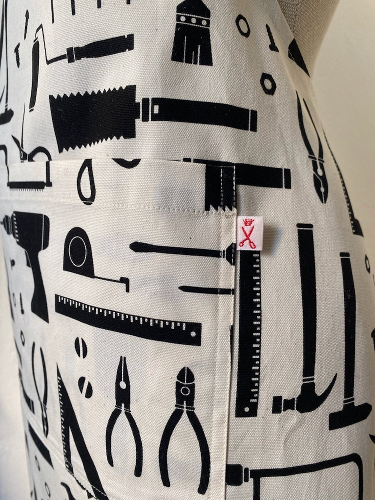 Kinderschürze DIY – Cremeweiß