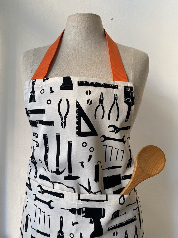 Kinderschürze DIY – Cremeweiß